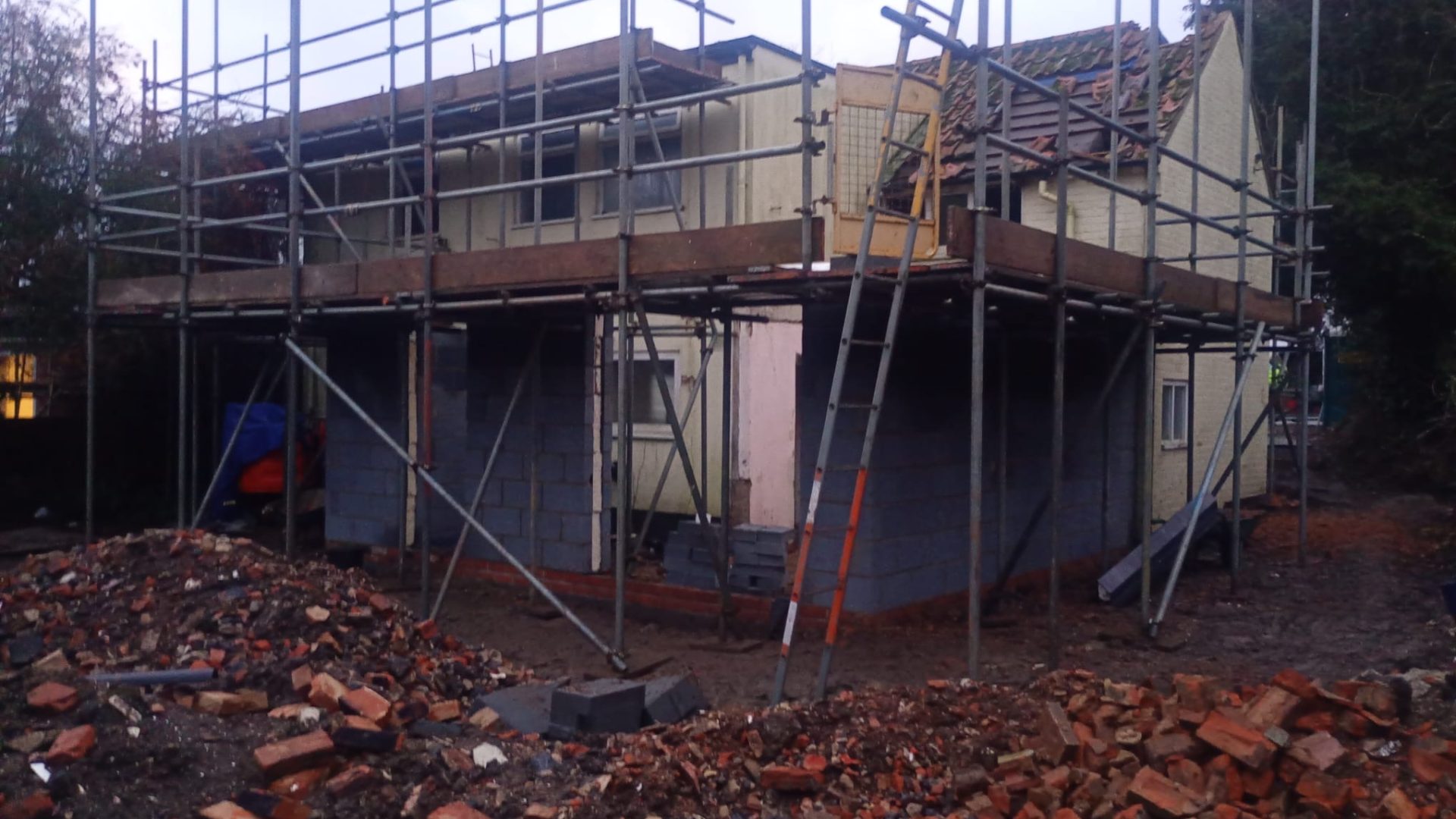 08da1e62-5bfb-43d0-90a3-6e3879addf65