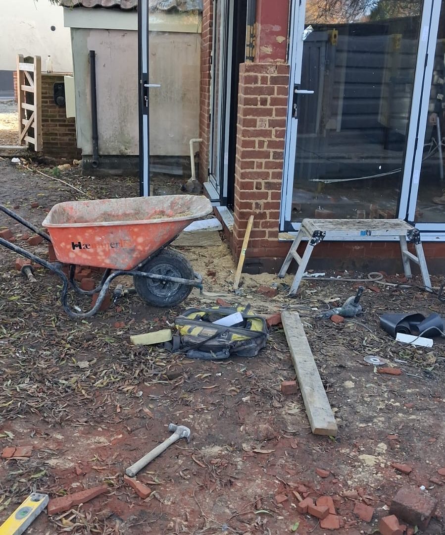 e8107eff-b970-486c-8011-b541325840d4